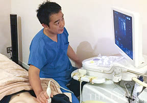 術前後には必ずエコー検診を実施しています。